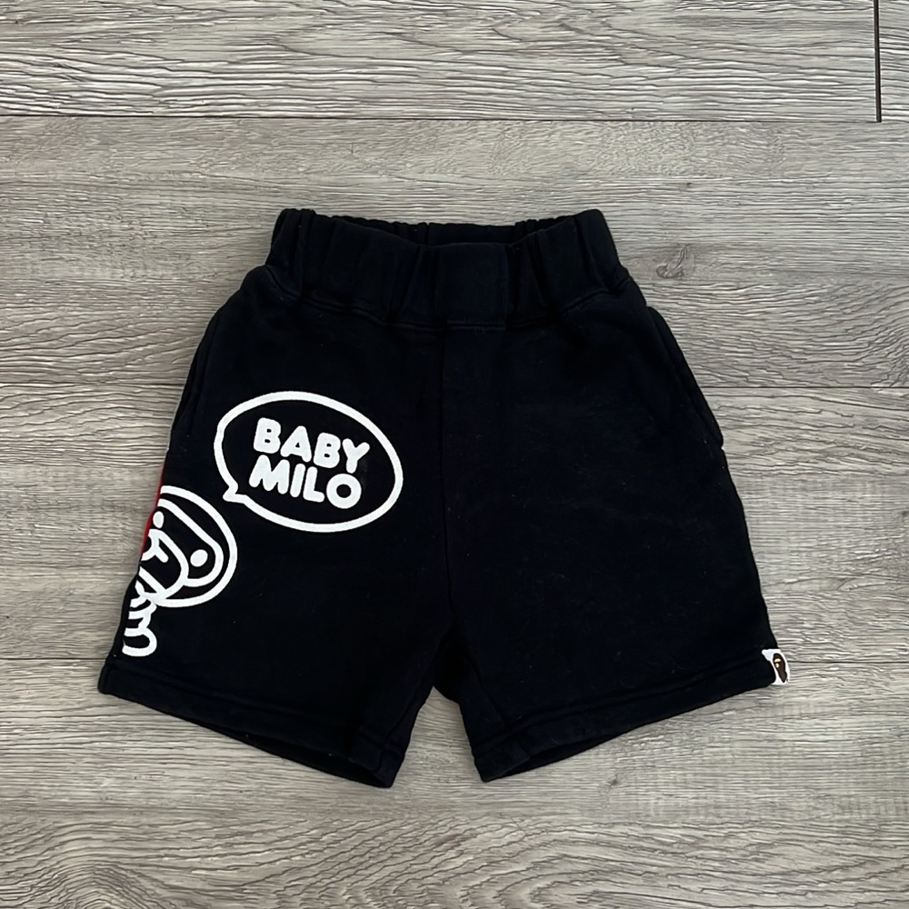 BAPE KIDS BY A BATHING APE